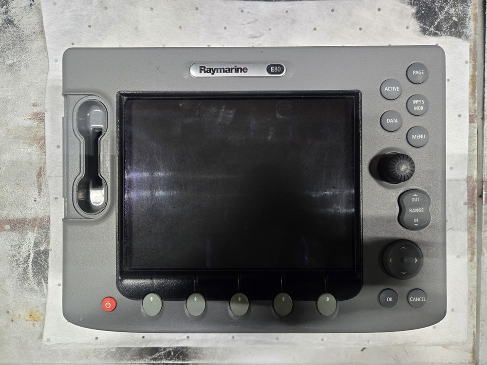 Raymarine E80 Classic GPS Chartplotter Multifunction Display
