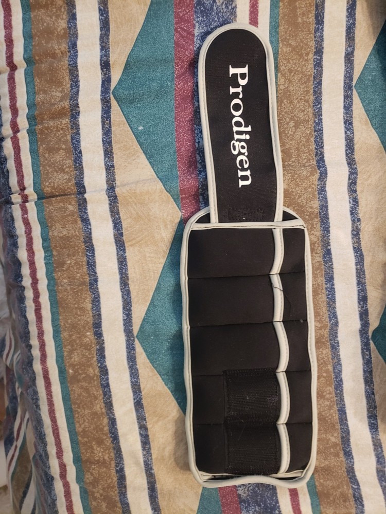 Pair of 7.5lb Prodigen Adjustable Anke Weights