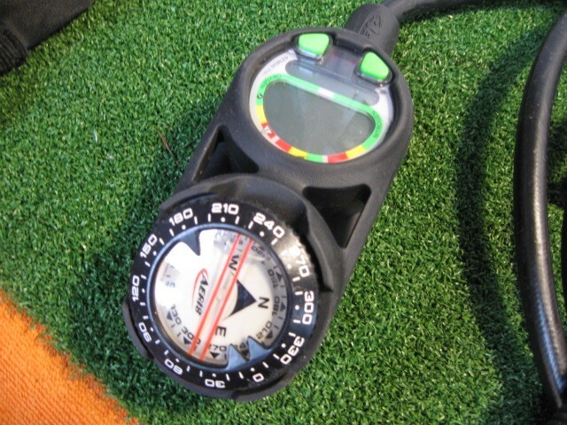 2001 Mares "Deep See" Scuba Regulator MARES "DEEP SEE" REGULATOR SCUBA REGULATOR