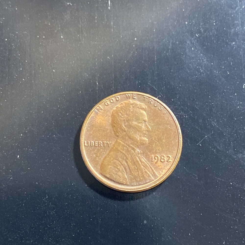 🔥1982 Penny-Large Date-Copper With Grease Errors Obverse🔥