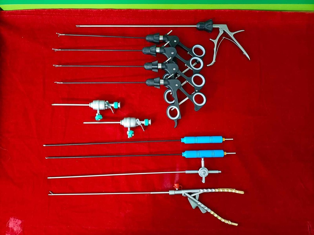 11pc - Laparoscopic Surgery Set 3mmx230mm Reusable Surgical Instruments