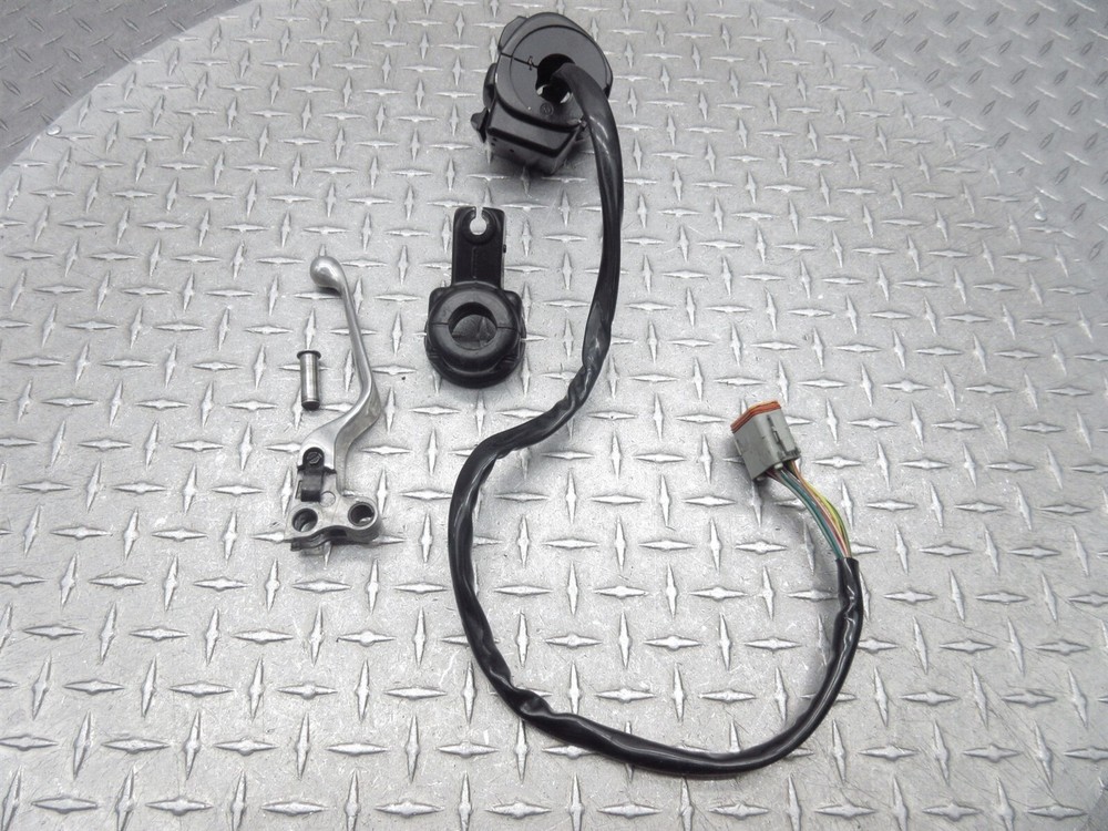 2005 Harley Electra Glide Standard FLHTI Left Switch Clutch Control Lever Perch