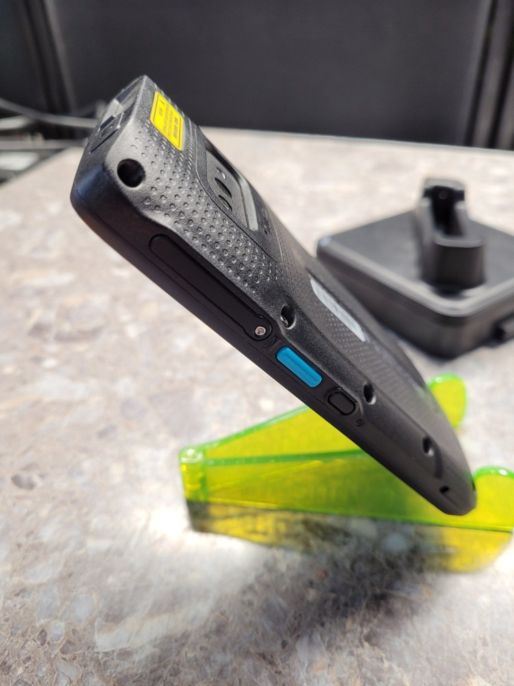 Unitech Electronics EA500 W/Docking Base Type-C TESTED !!!