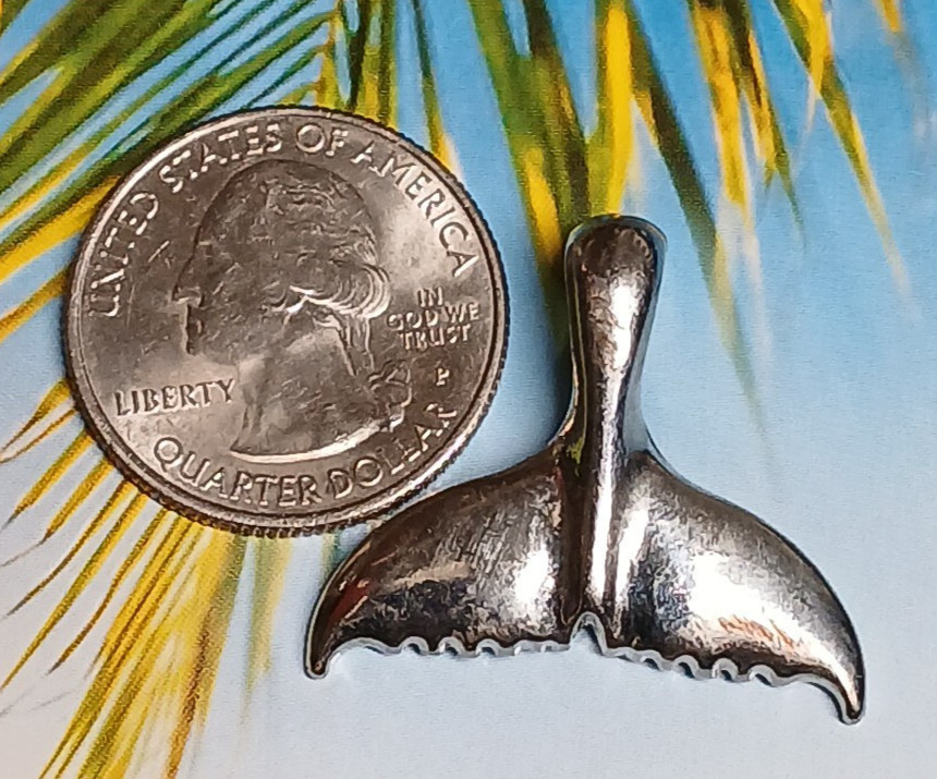 Vintage Silver Tone Whale Tail Pendant