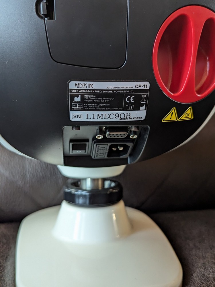 Medizs SMART CP 11 - Auto Chart Projector W Remote & Manual
