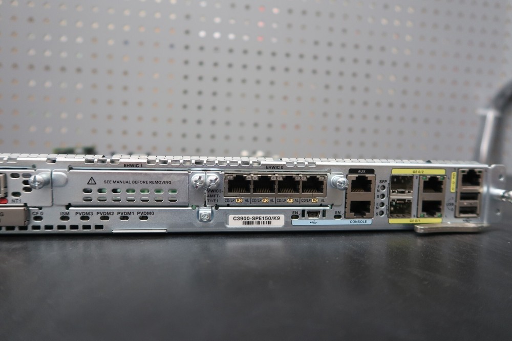Cisco C3900-SPE150/K9 Router