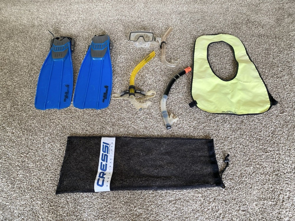 Scuba Snorkeling Gear