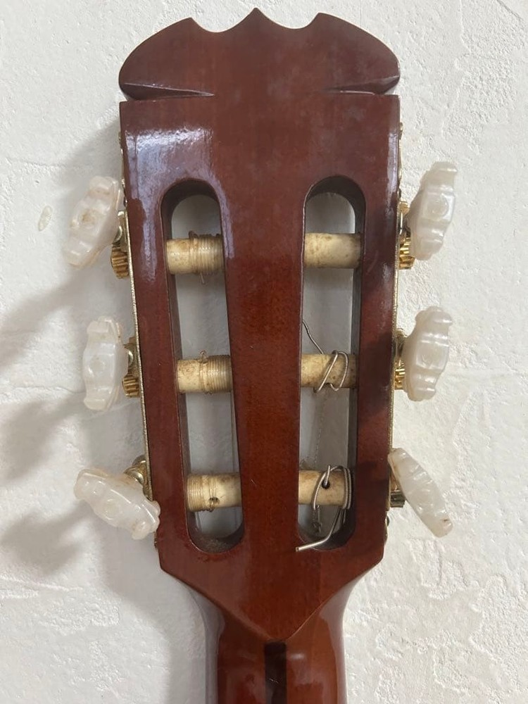 SUZUKI C-20 Classical Guitar
