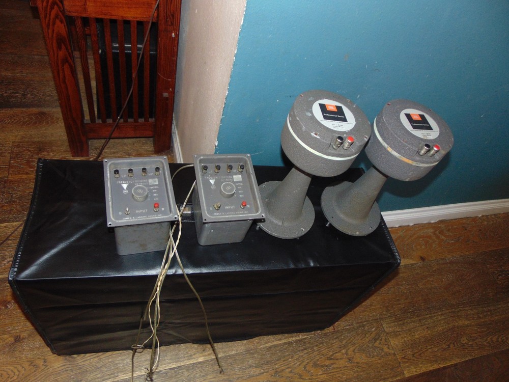 JBL HORNS AND CROSSOVERS
