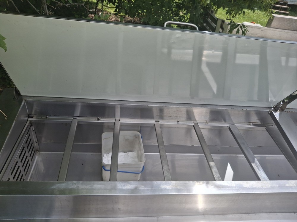 Avantco Pizza Prep Station
