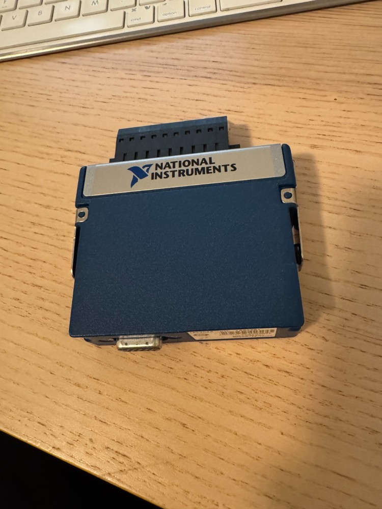 National Instruments NI 9221