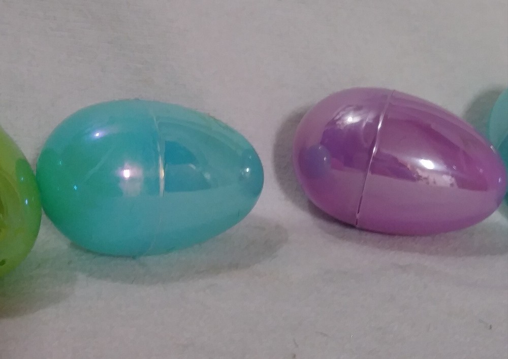 Specialty Plastic Easter Eggs Fillable 2 Sizes 10 Pcs Iridescent, Swirl, Printed