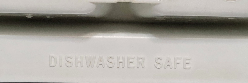 2 Vintage Frigidaire 16 Cube White Plastic Ice Cube Tray Large Cube Stackable
