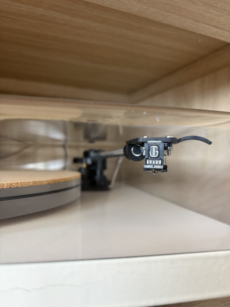 U-Turn Orbit Turntable + Grado Blue + Hagerman Bugle2 Phono Preamp Bundle