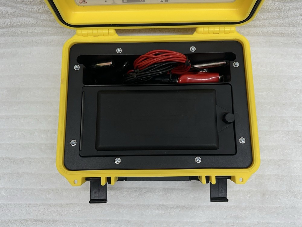 LEICA DA175 Signal Transmitter 1-Watt