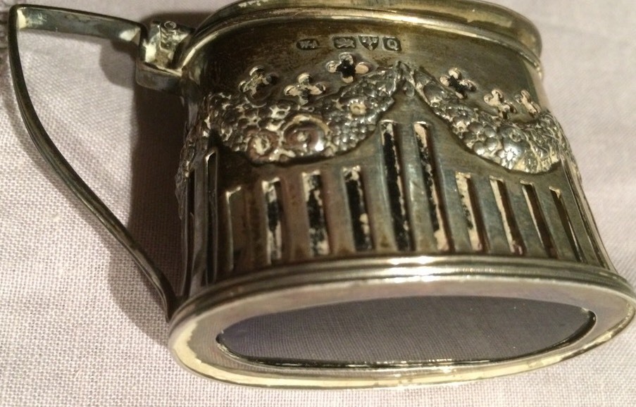 Antique Cheltenham & Co Solid Silver Salt Dip Cellar & Cobalt Insert England