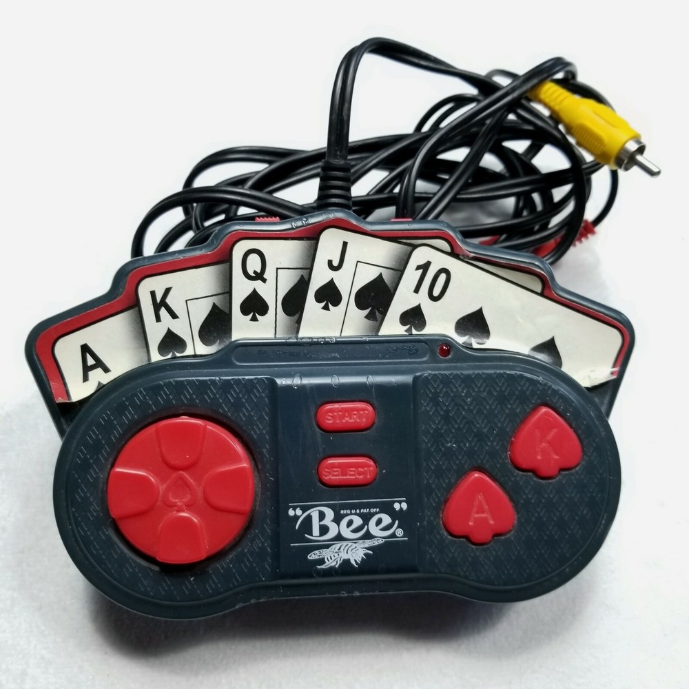 Bee Poker Techno Source plug in Play TV Handheld used Needs Batteries