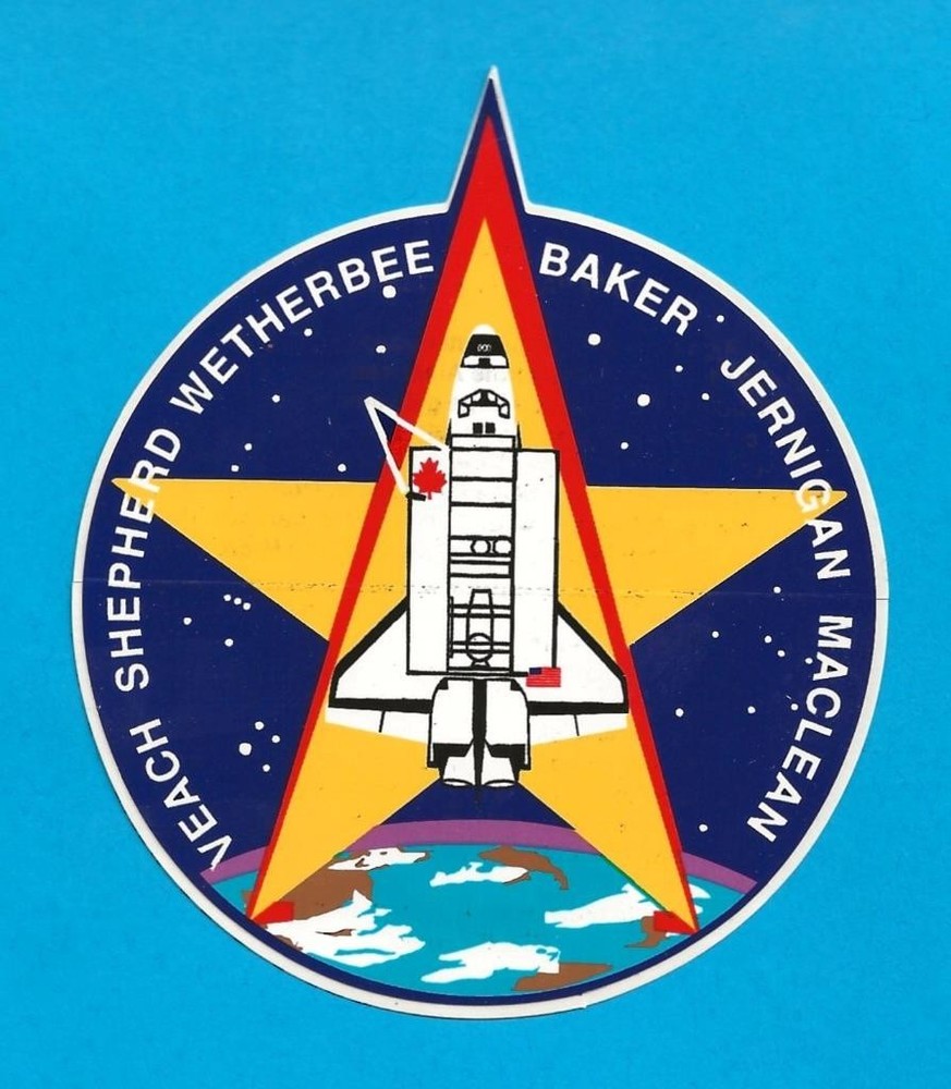 NASA SPACE SHUTTLE STS-52 CREW PATCH ADHESIVE STICKER - H18