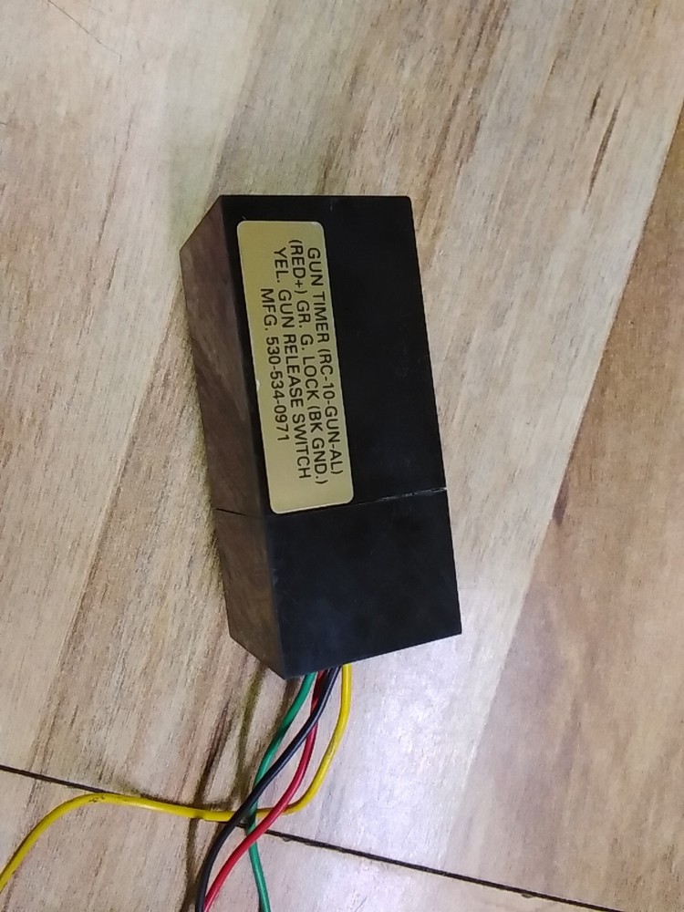 Santa Cruz RC-10-GUN-AL Release Switch