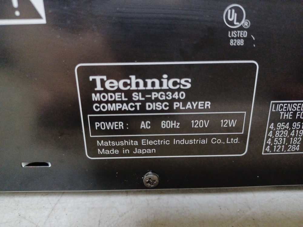 VINTAGE Technics CD Player SL-PG340 MASH - POWERS ON, DOES NOT PLAY, PARTS