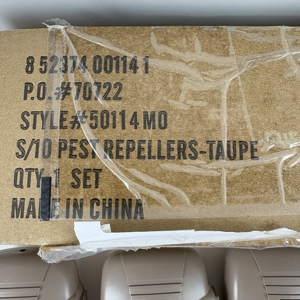 10 Piece Bell & Howell Taupe Ultrasonic Bug Pest Repeller Complete Set Open Pkg