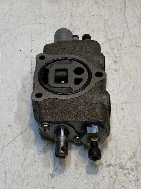 Hydraulic Control Valve Section 36403 | H74Z07