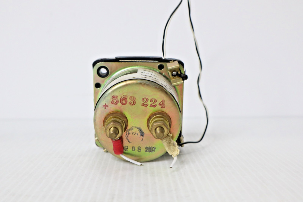 Hickok 563-224 Fuel Quantity Indicator Beech 58-380051-19