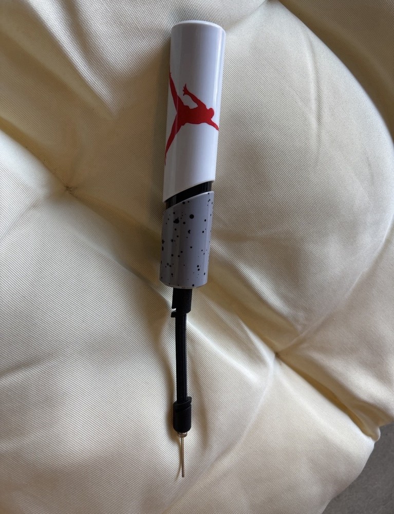 Jordan Essential Ball Pump