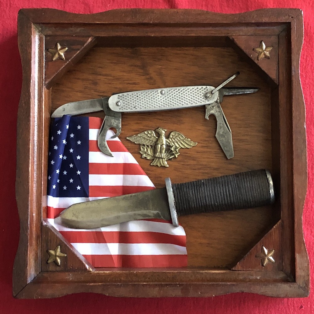 WW2 THEATER KNIFE & (4) FUNCTION KINGSTON KNIFE - CUSTOM WOOD DISPLAY BOX