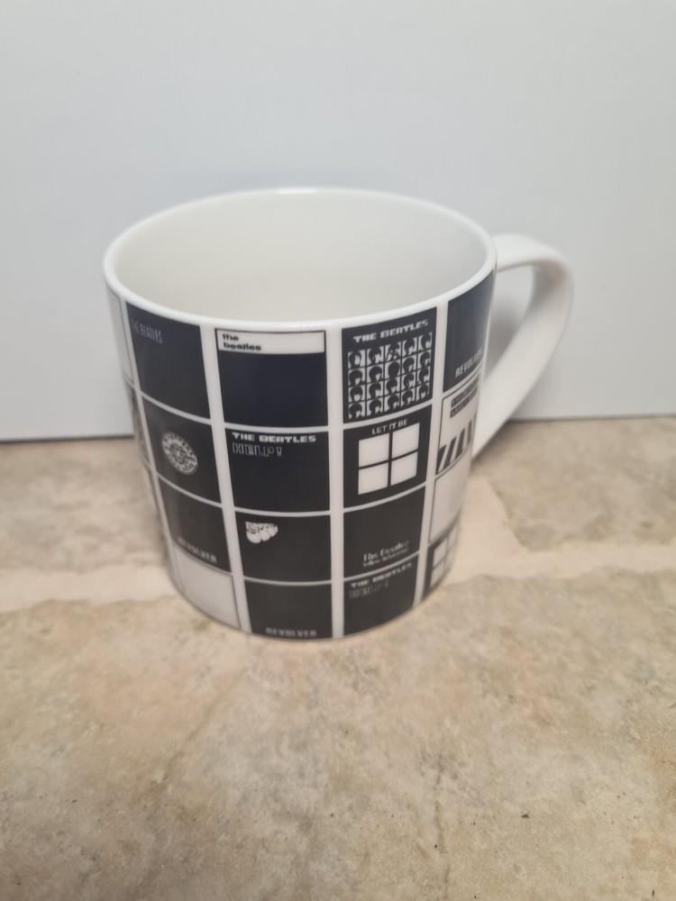 The Beatles 2005 Apple Corp Mug Good Condition