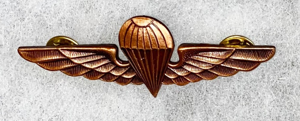 Malaysian Para Airborne Wing Badge