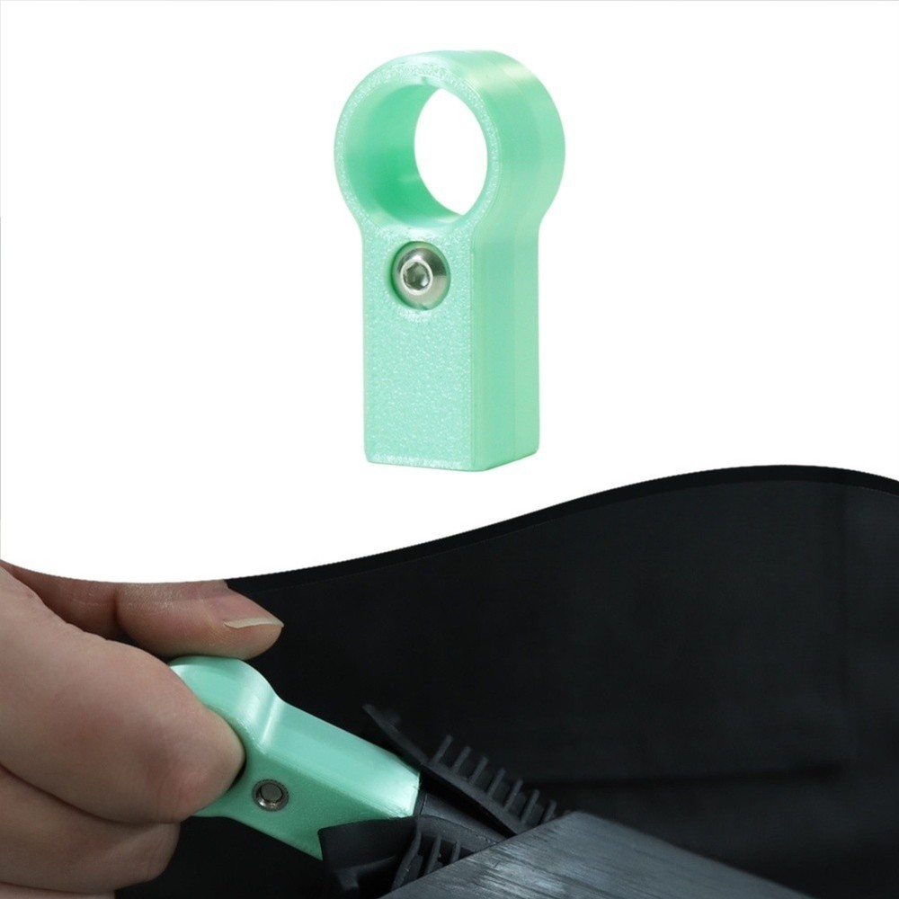 Efficient Battery Removal Tool for Di2 Electronic Rear Derailleur Systems