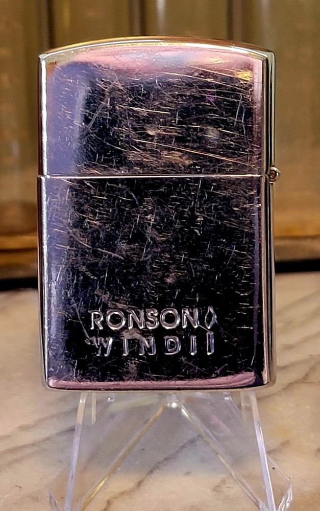 Vintage Ronson Wind II Windproof Hinged Cover Style Lighter