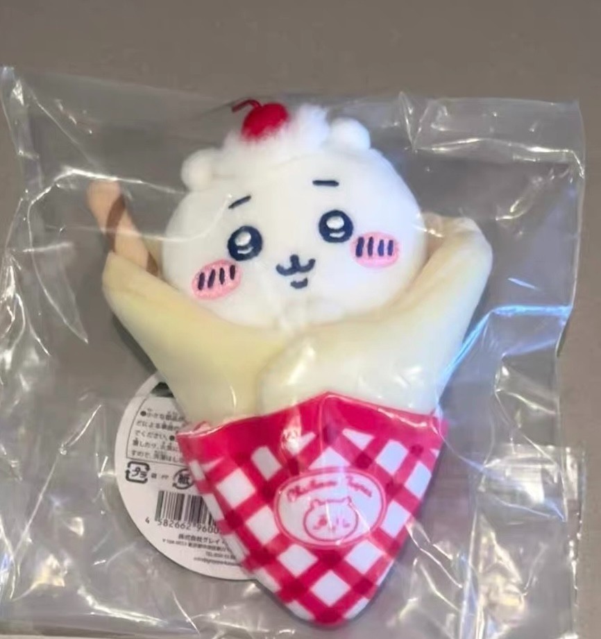 Chiikawa Crepe Kuji Chiikawa Plush