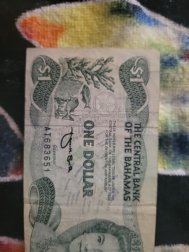 Bahamas One Dollar $1 Banknote 1974