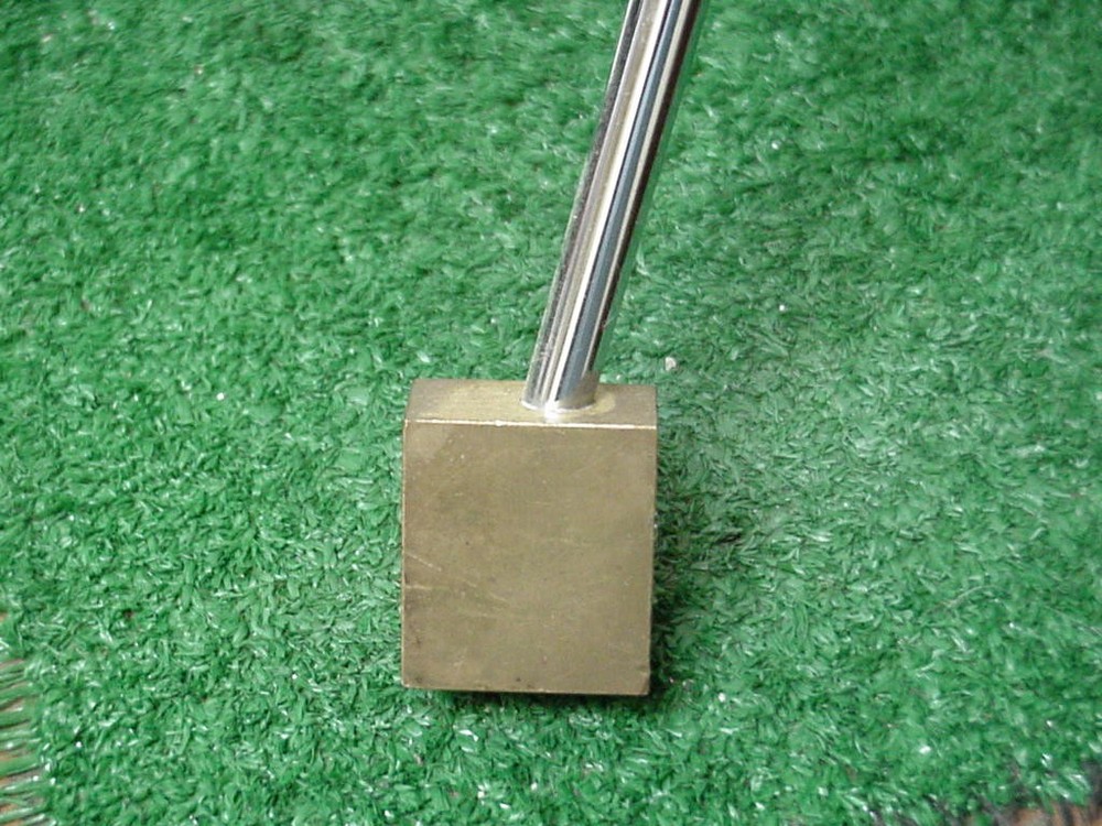 The Tutor Training Aid Block Putter 35.5 Inches