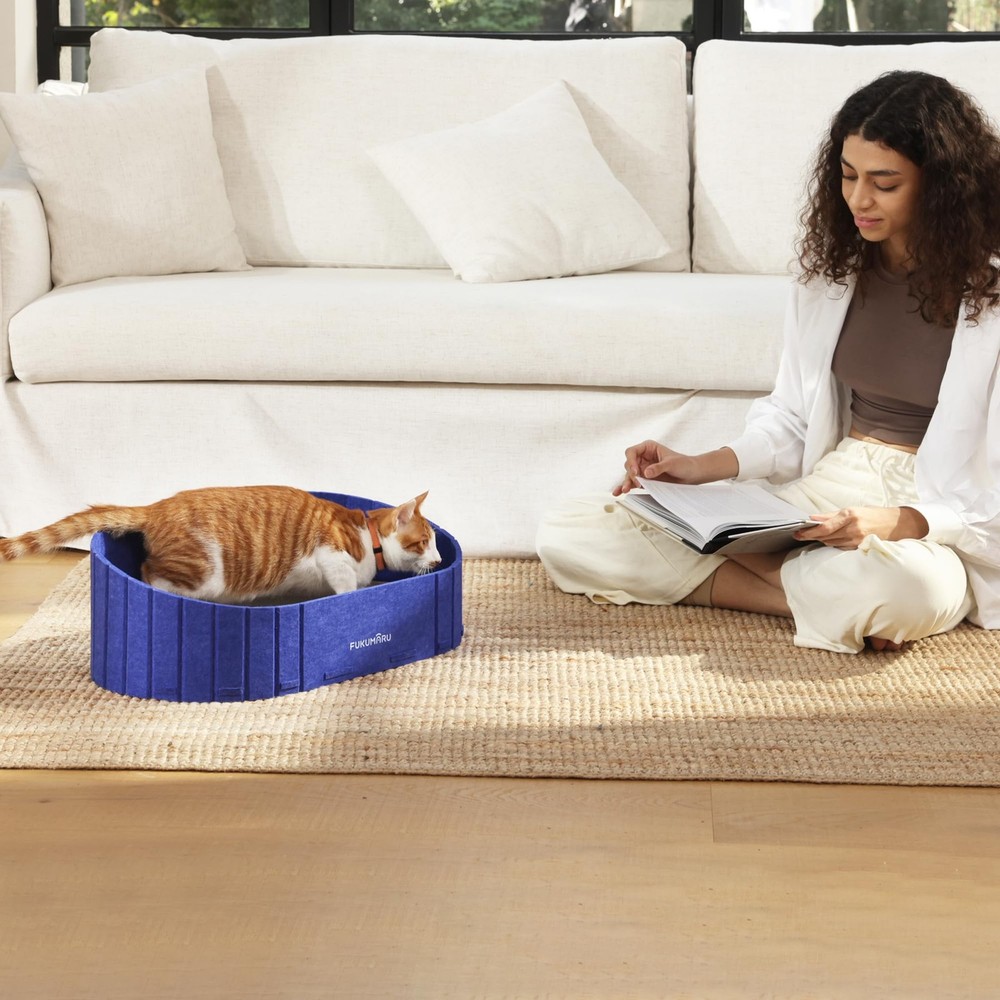Cat Scratcher 24 Inch Sofa Shape Couch Bed Reversible Detachable Board Round