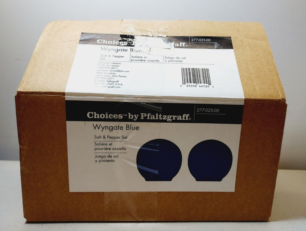 Pfaltzgraff Wyngate Blue Salt & Pepper Set OPEN BOX