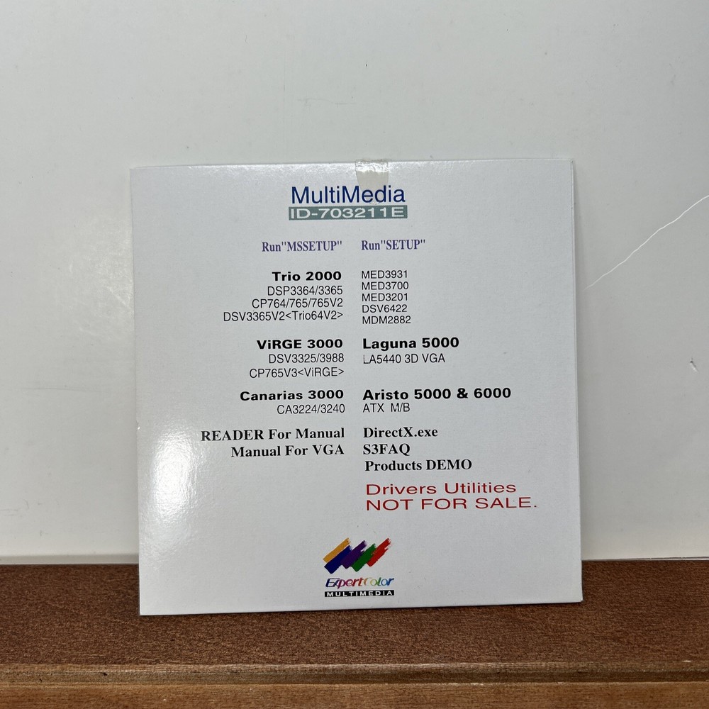 Expert Color Multimedia Driver CD - ID 703212E