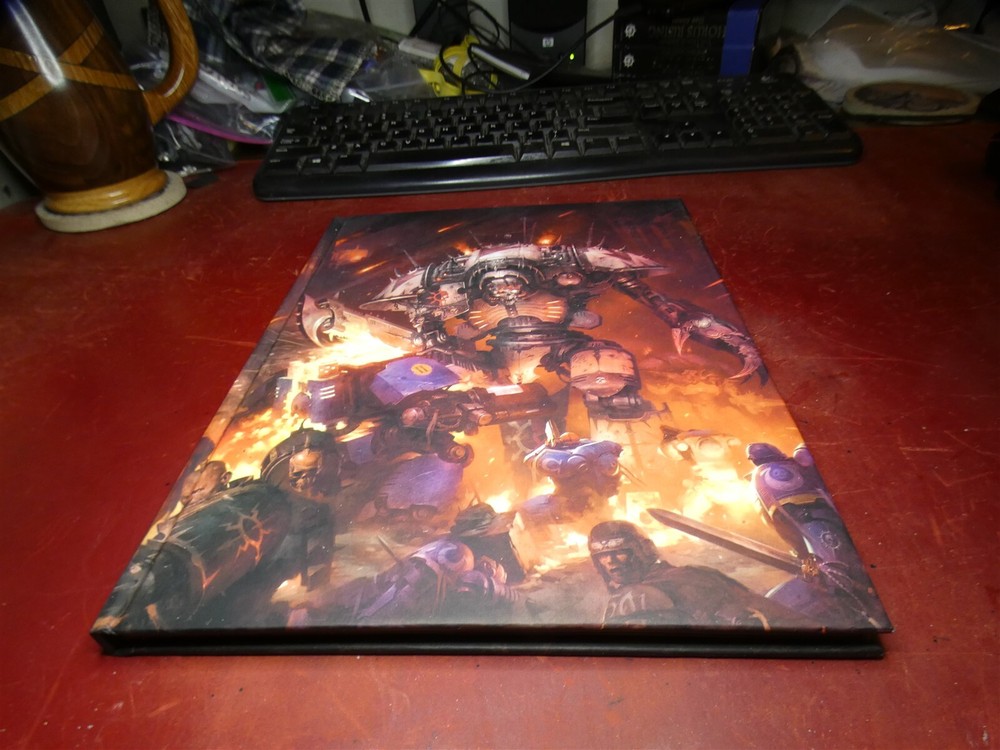 Warhammer 40k: Codex Chaos Knights Limited Edition Hardcover (2022)