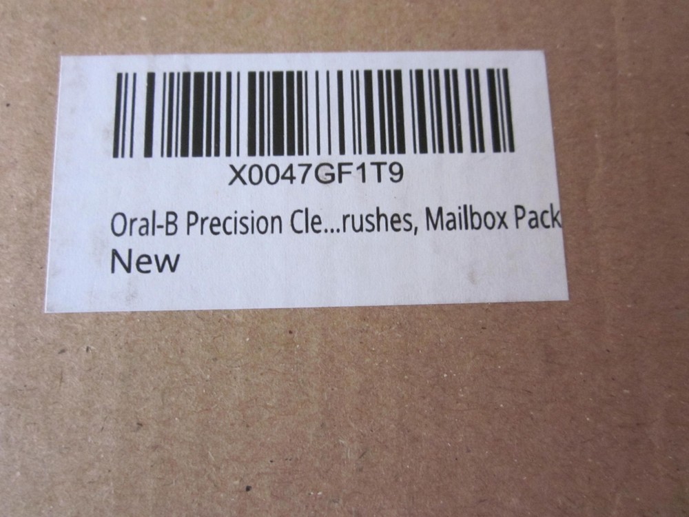 Oral-B Precision Clean Replacement Brush Heads - Mailbox Pack