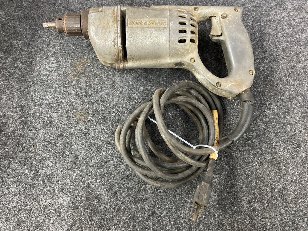 Black Decker 702 Corded Drill 2000rpm 115v