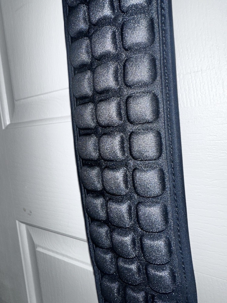 Kliq Aircell Guitar Strap: Red And Black