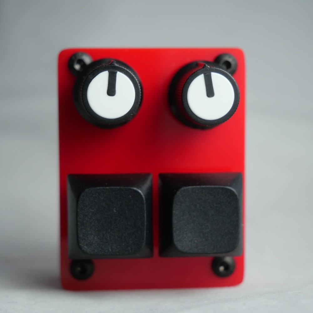 madMidiMini Compact Midi Controller with 2 Note Buttons 2 Potentiometers and LED