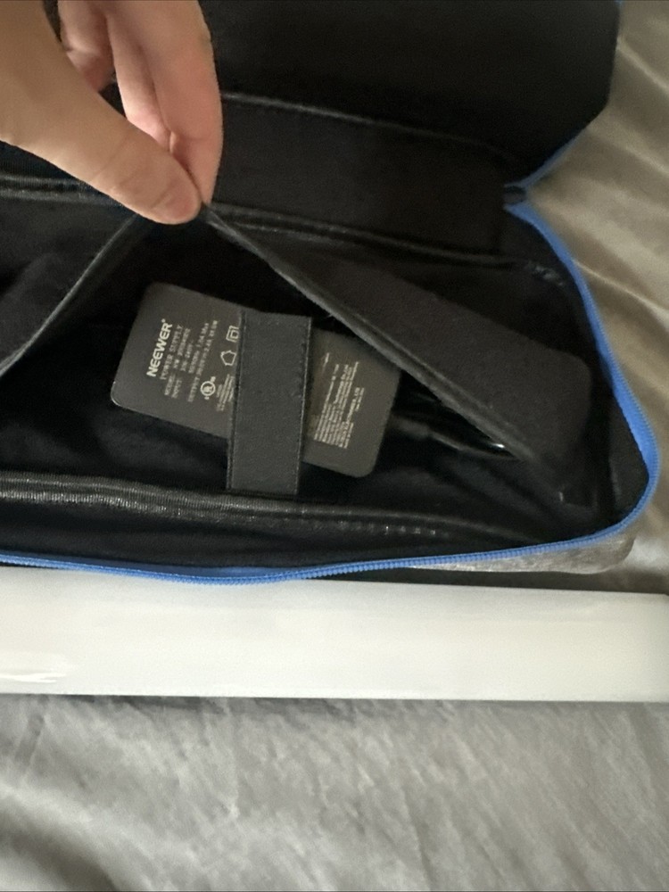 Neewer Wand Light TL60RGB