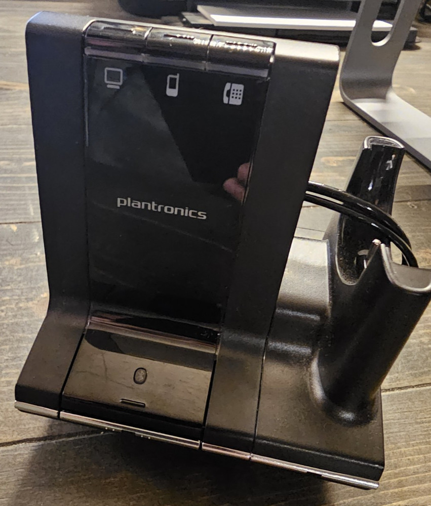 Plantronics WO2 Black Charging Base And Charging Cable