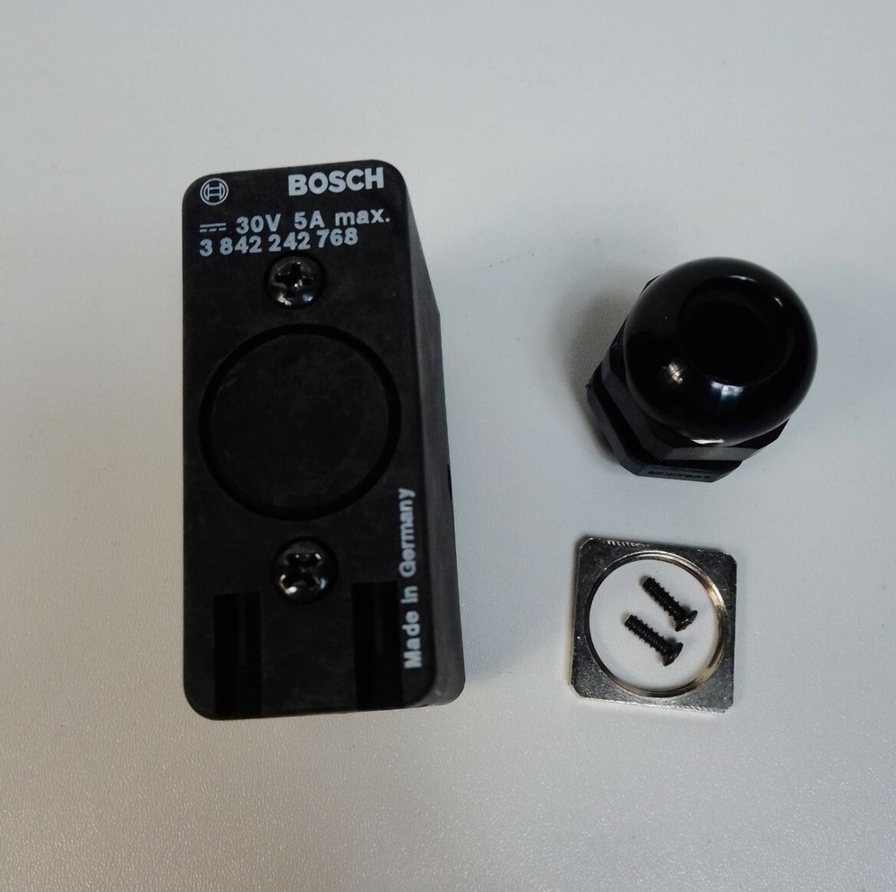 Bosch 3 842 242 768 Plug 3842242768