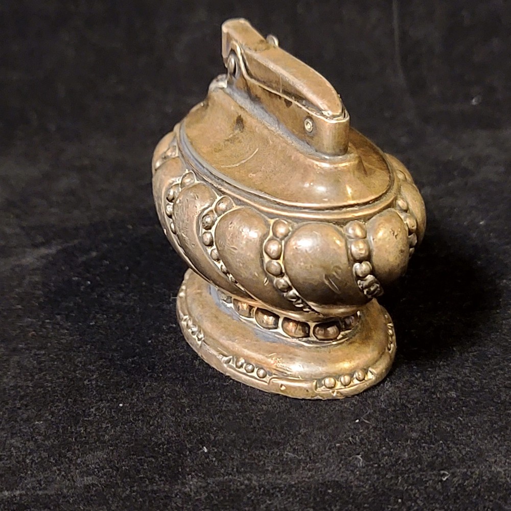 Vintage Ronson "CROWN" Table Lighter Silver Plate USA