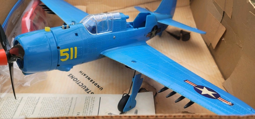 Rare Cox Navy Helldiver Sb2c .049 Thimble Drome