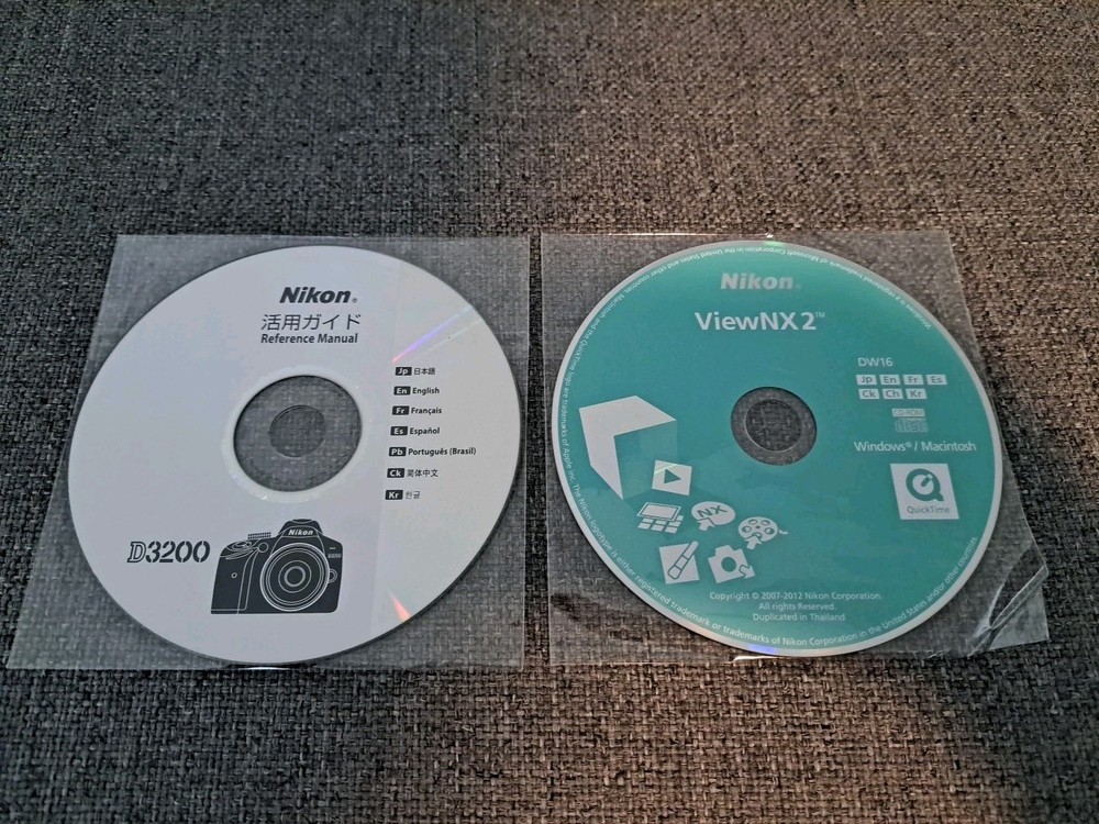Nikon D3200 Reference Manual CD And View NX2 CD - Never Opened